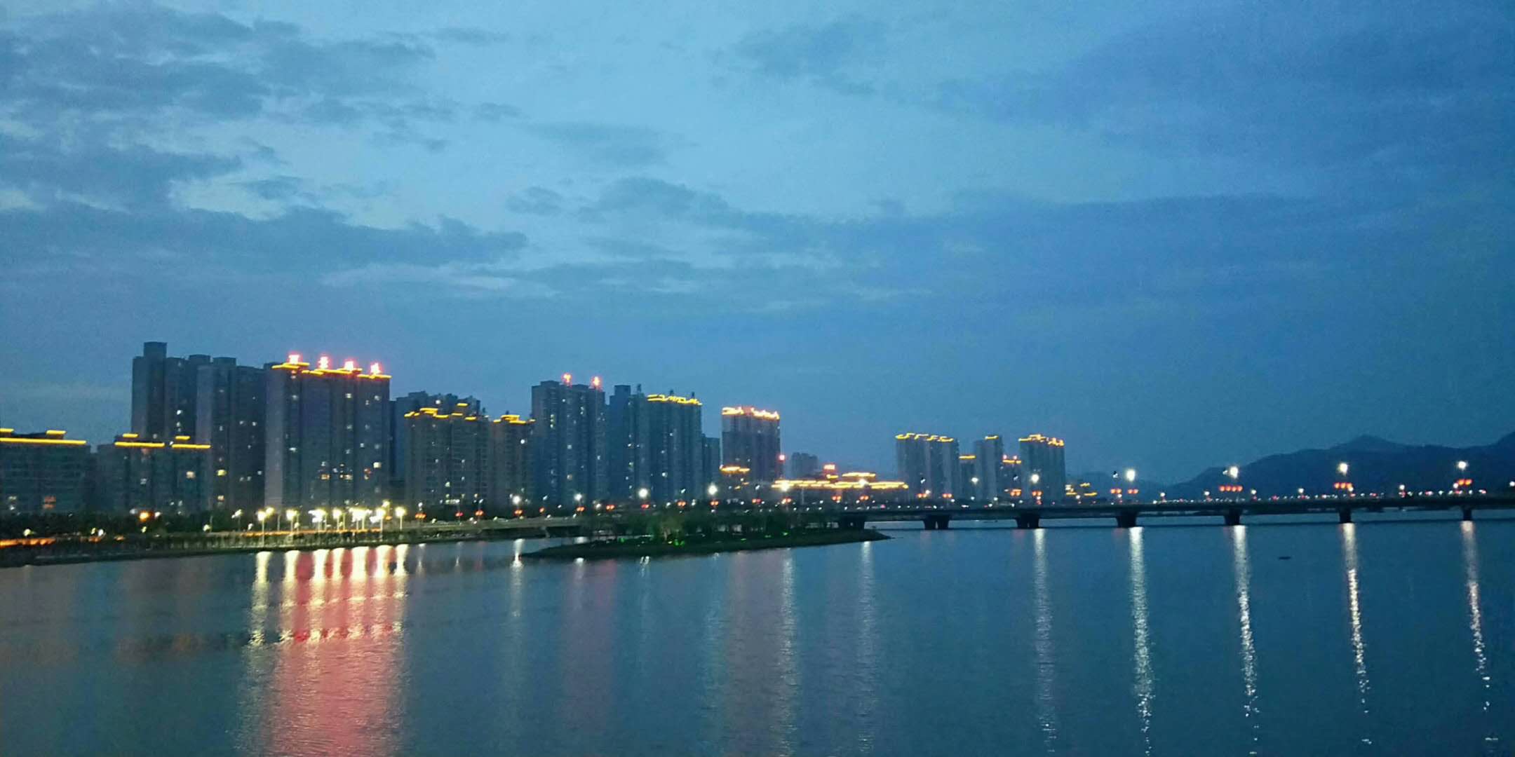 河南汝阳:实施河渠综合治理 改善人居环境