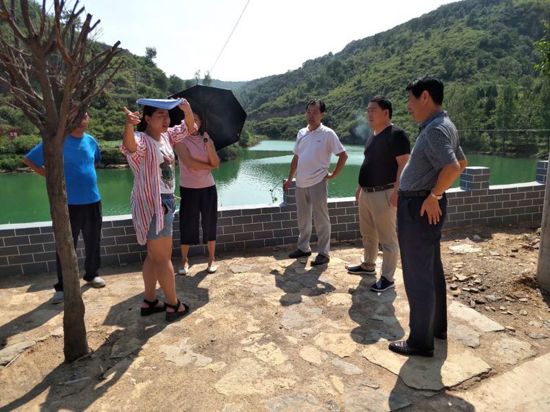 宝丰县环保局积极服务贫困村环境整治与公共服务设施建设项目