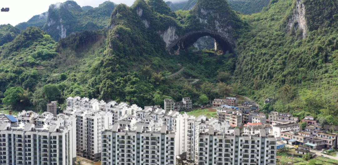 广西河池市凤山世界地质公园破坏性开采违规建设问题突出