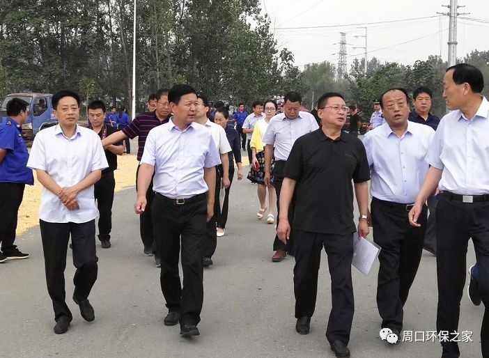 省环保专项整治行动督导组对周口“四个一批”行动给予肯定