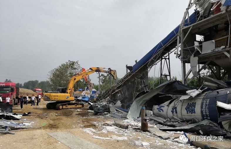 省环保专项整治行动督导组对周口“四个一批”行动给予肯定