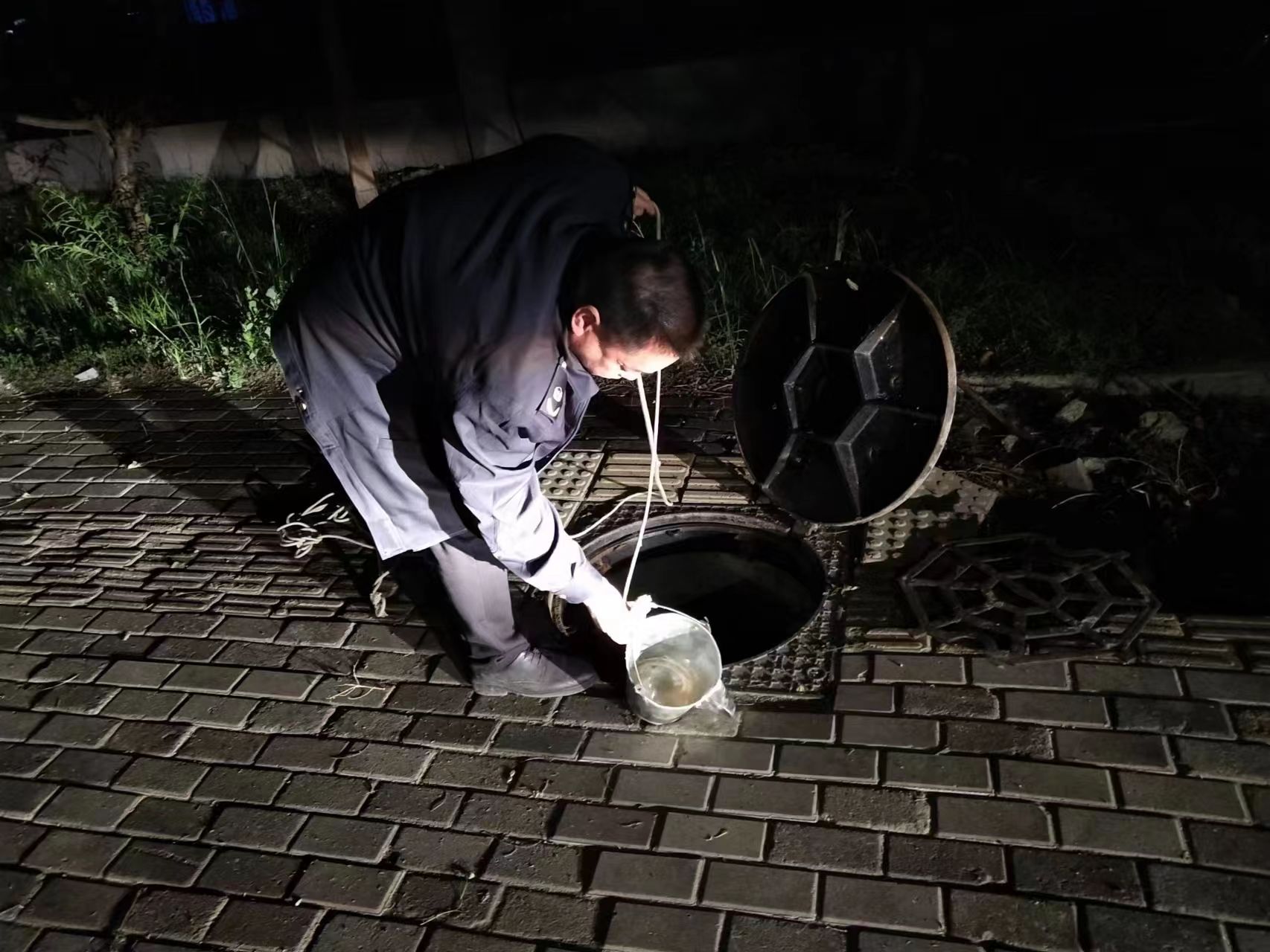 深夜下的环保执法人-----焦作市生态环境局修武分局
