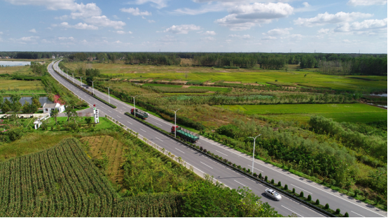 江苏省滨海县界牌镇集中整治主干道沿线环境