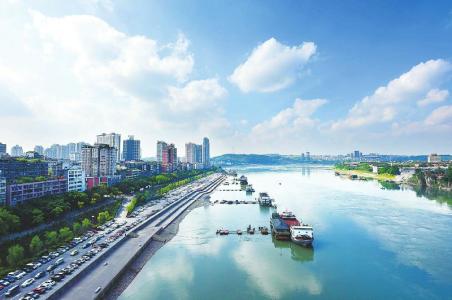 全面打响蓝天、碧水、净土三大保卫战