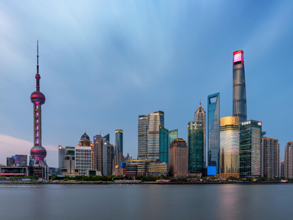《上海市无废城市建设条例》表决通过
